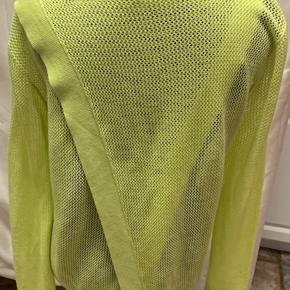 Cabi Light lime green mesh back sweater - Picture 3 of 6